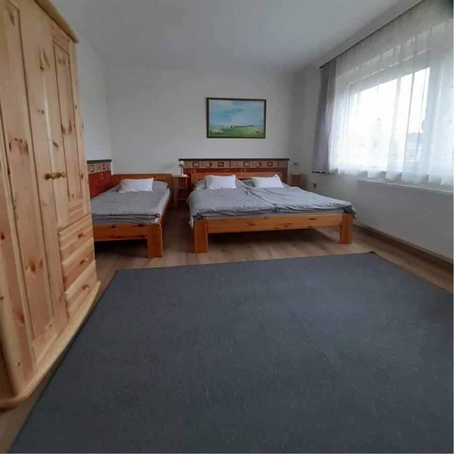 Hotel Pegazus Vendeghaz Hajdúszoboszló Exterior foto